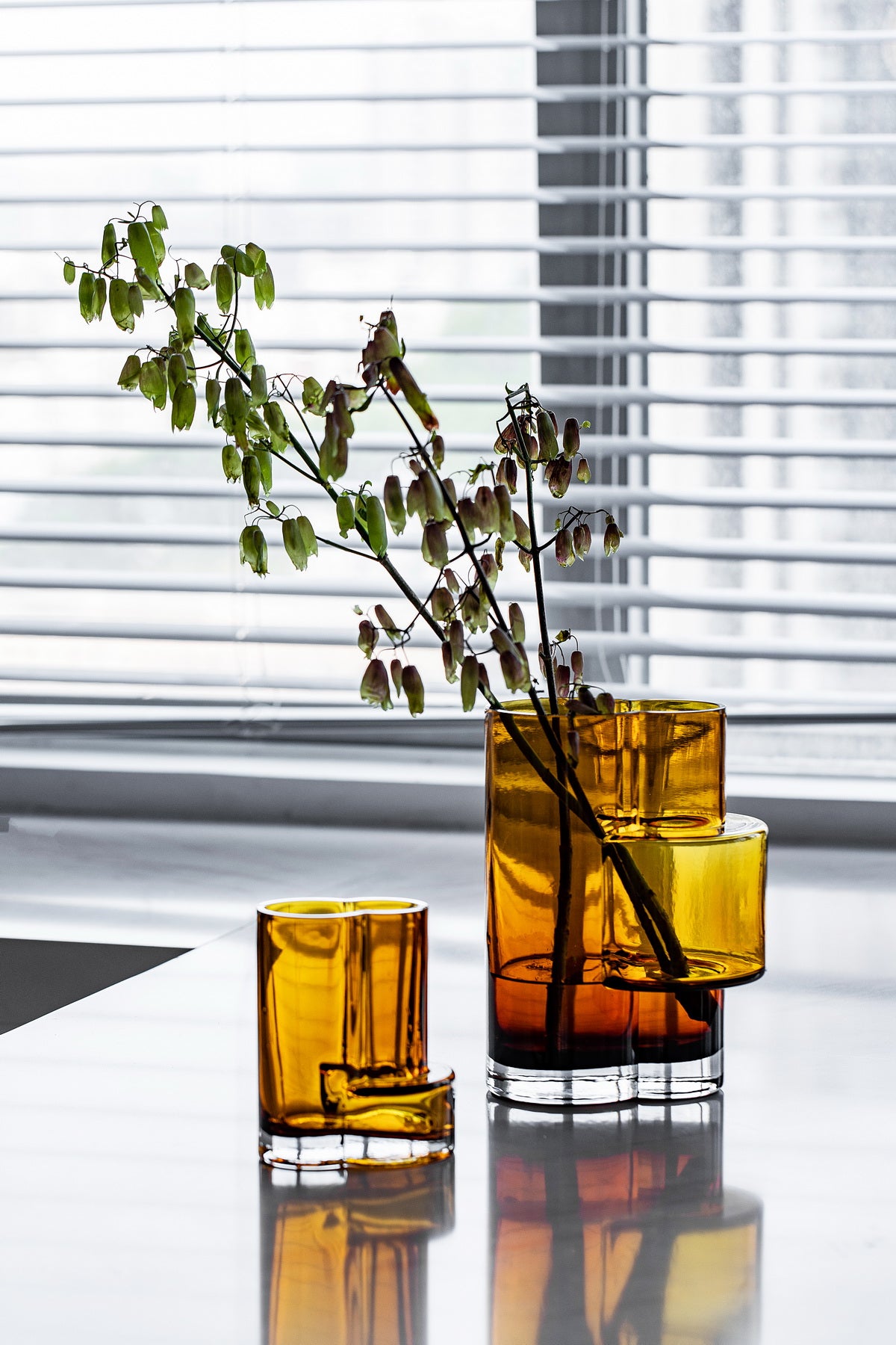 Glass vase of top innovative design with constructivist touch, FUSIO 20 AMber