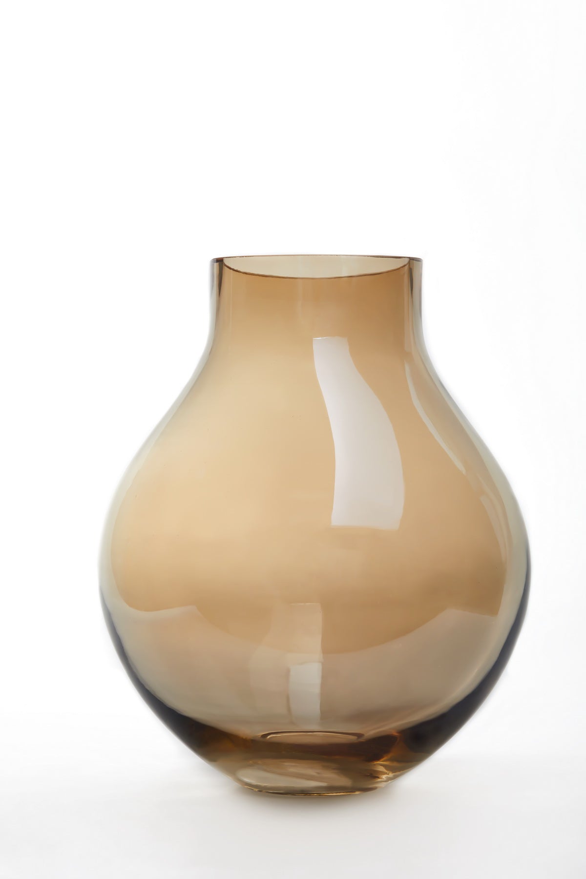 glass vase in bulb shape,series: ENVIE